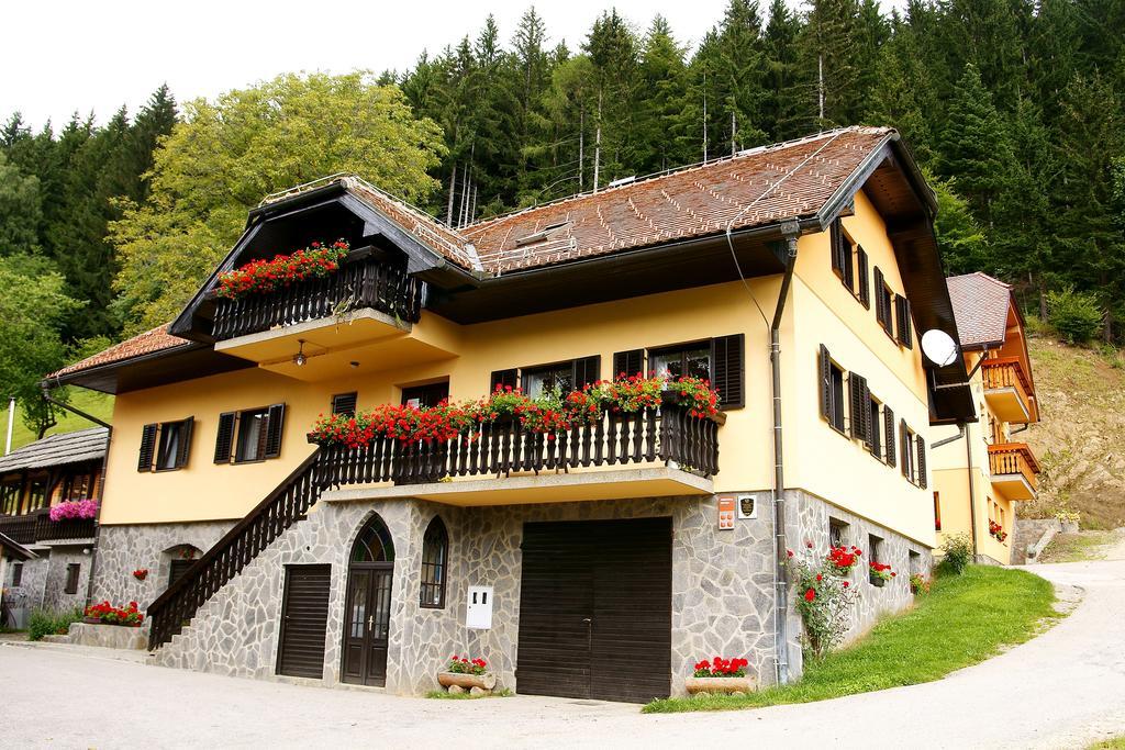 Tourist Farm Arbajter Villa Resnik Exterior photo